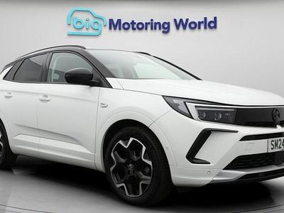 Used Vauxhall Grandland X Ultimate 131 HP (96 kW) 2024 White SUV