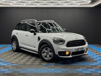 Used Mini Cooper D 2018 White Hatchback
