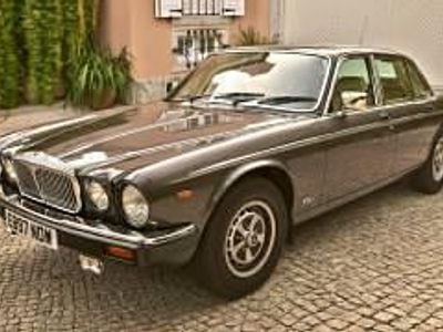 Used Jaguar XJ12 287 HP (211 kW) 1988 Others Sedan