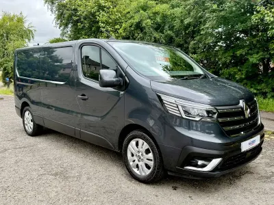 Used Renault Trafic 130 HP (95 kW) 2023 Grey