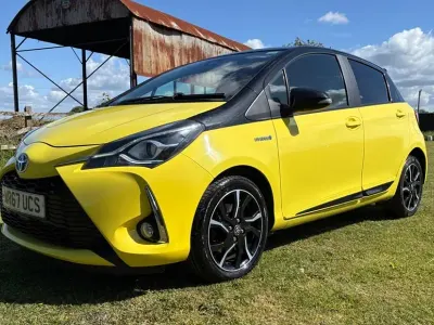 Usado Toyota Yaris Hybrid 2017