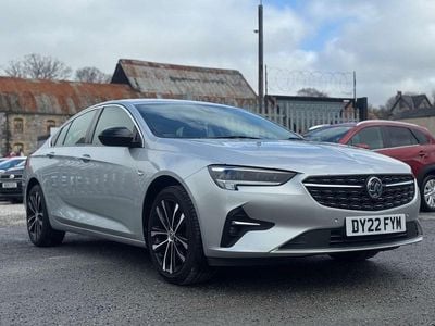 Used Vauxhall Insignia Edition 122 HP (89 kW) 2022 Silver Hatchback