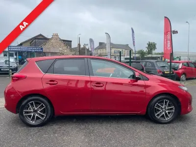 Used Toyota Auris