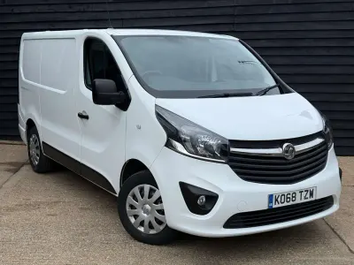 Used Vauxhall Vivaro Sportive 120 HP (88 kW) 2019 White MPV