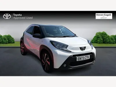 Used Toyota Aygo X 72 HP (52 kW) 2024 White SUV