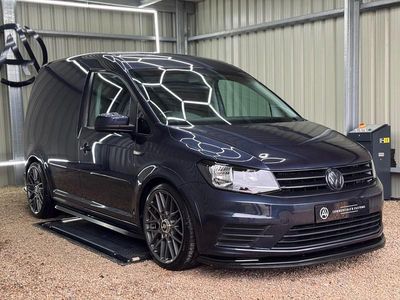 Used VW Caddy Trendline 102 HP (75 kW) 2016 Blue MPV