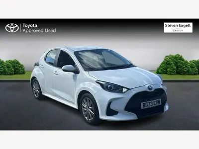 Used Toyota Yaris 2023 White Hatchback