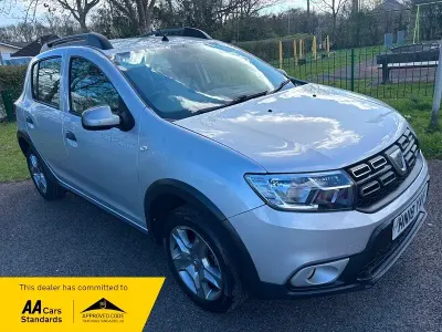 Used Dacia Sandero Comfort 90 HP (66 kW) 2018 Silver Hatchback