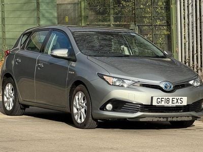 Toyota Auris Hybrid