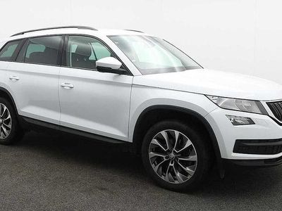 Moon white metallic Used 2021 Skoda Kodiaq SE Drive SUV | £21,990 (Good price)