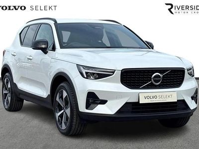 Used Volvo XC40 Plus 197 HP (144 kW) 2024 White SUV