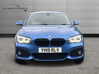 Begagnad BMW 120 M Sport 2019 Blå Halvkombi