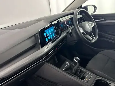 Second-hand VW Golf VII Style 130 CP (95 kW) 2020 Albastru Hatchback