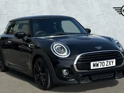 Used Mini Cooper Hatch 134 HP (98 kW) 2020 Black Hatchback