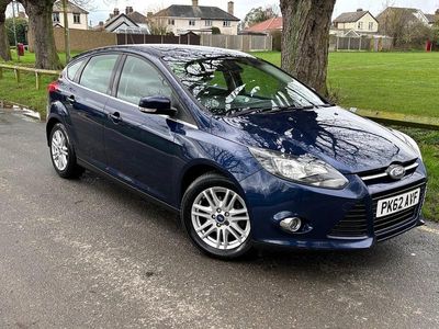 Used Ford Focus Titanium 125 HP (91 kW) 2012 Blue Hatchback