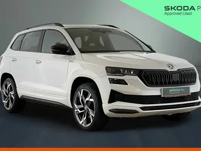 Używany Skoda Karoq SportLine 150 KM (110 kW) 2023 Biały SUV