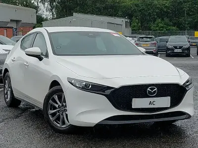 Used Mazda 3 122 HP (89 kW) 2023 White Hatchback