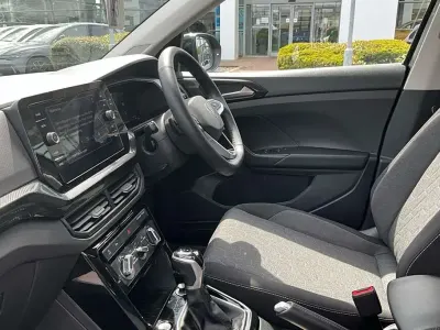 Usado VW T-Cross Match 115 CV (84 kW) 2025 Negro SUV