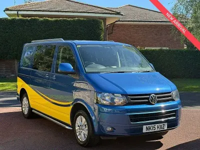 Begagnad VW Transporter Highline 140 HK (102 kW) 2015 Blå Van