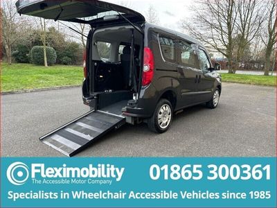 used Fiat Doblò Wheelchair Accessible Vehicle MYLIFE YX14DDN
