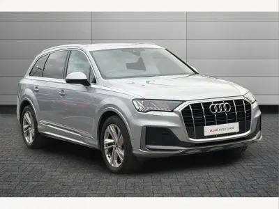 Used Audi Q7 S-Line 286 HP (210 kW) 2023 Silver SUV