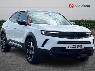 Used Vauxhall Mokka SRi 130 HP (95 kW) 2022 White SUV