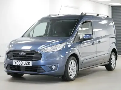 Used Ford Transit Connect Limited 120 HP (88 kW) 2018 Blue MPV