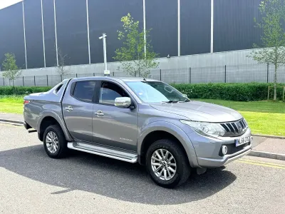 Used Mitsubishi L200 178 HP (130 kW) 2016 Grey Pickup