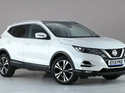 Używany Nissan Qashqai N-Connecta 158 KM (116 kW) 2021 Biały SUV