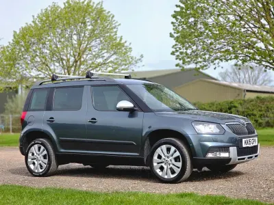 Used Skoda Yeti SE L 110 HP (80 kW) 2015 Grey SUV