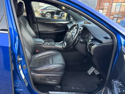 Usado Lexus NX300h Sport Line 2018 Azul SUV