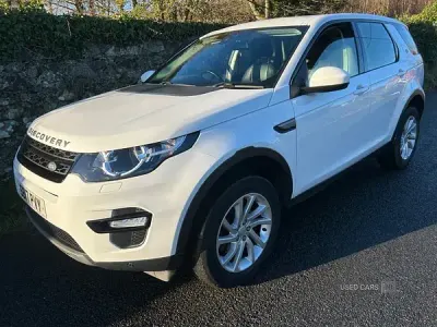 Used Land Rover Discovery Sport SE 180 HP (132 kW) 2017 White SUV