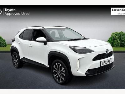 Used 2025 Toyota Yaris Hybrid Design Estate | £22,196 (Good price)