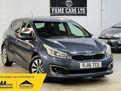 Used Kia Ceed 2016 Blue Hatchback
