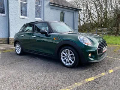 Gebraucht Mini Cooper Hatch 2017 Grün Kleinwagen