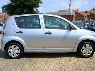 Used Daihatsu Sirion 68 HP (50 kW) 2006 Hatchback