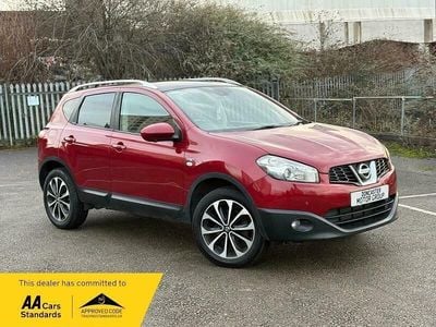 Used Nissan Qashqai N-TEC 110 HP (80 kW) 2013 Red SUV