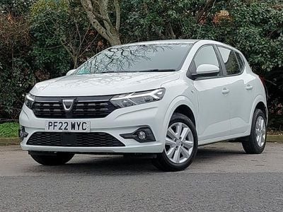 Used Dacia Sandero Comfort 91 HP (66 kW) 2022 White Hatchback