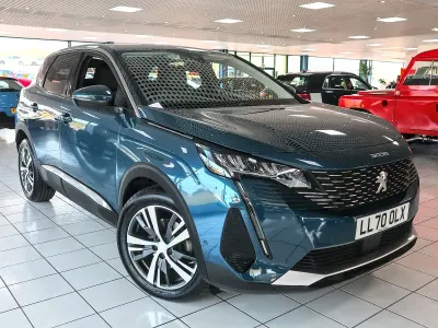 Used Peugeot 3008 Allure 131 HP (96 kW) 2021 Celebes blue SUV