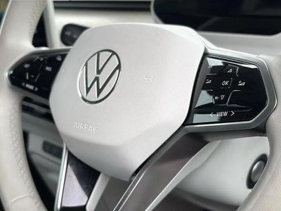 Usado VW ID. Buzz Pro 147 kW (200 HP) 2023 Branco Monovolume