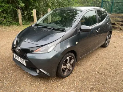 Used Toyota Aygo X-clusiv 2017 Grey Hatchback
