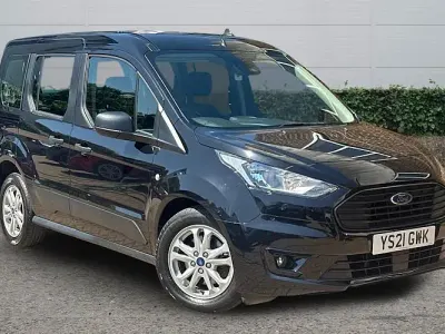 Used Ford Tourneo Zetec 120 HP (88 kW) 2021 Black Estate