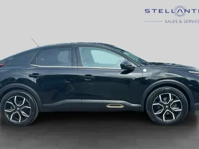 Used Citroën e-C4 98 kW (134 HP) 2023 Black Hatchback