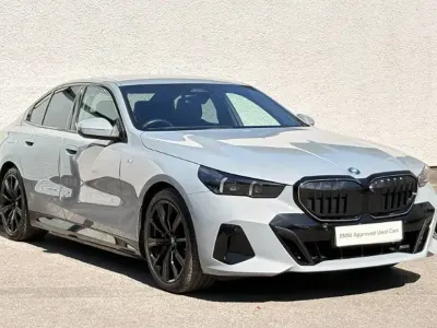 Usado BMW i5 M Sport 250 kW (340 CV) 2023 Berlina
