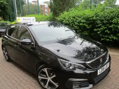 Used Peugeot 308 GT-line 2018 Metallic black Hatchback