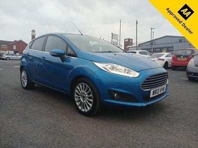 Blue Used 2013 Ford Fiesta Titanium Hatchback | £4,495 (Good price)