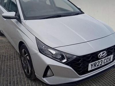 Used Hyundai i20 SE 100 HP (73 kW) 2023 Silver Hatchback