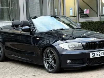 Begagnad BMW 118 Cabriolet Sport Line 2012 Svart Cab