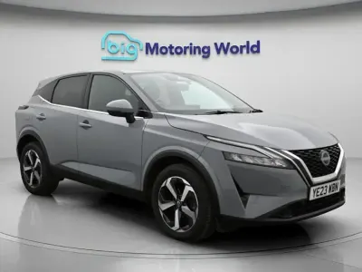 Used Nissan Qashqai N-Connecta 140 HP (102 kW) 2023 Grey SUV