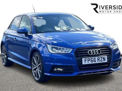 Usado Audi A1 Black Edition 147 HP (108 kW) 2016 Azul Citadino